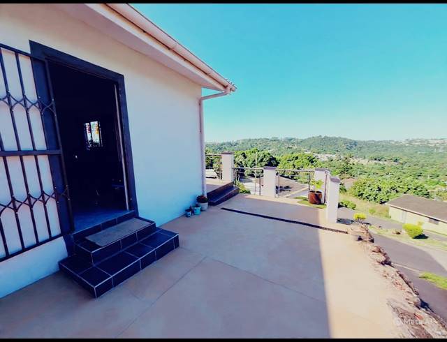 3 BEDROOM SIMPLEX FOR SALE IN SHALLCROSS
